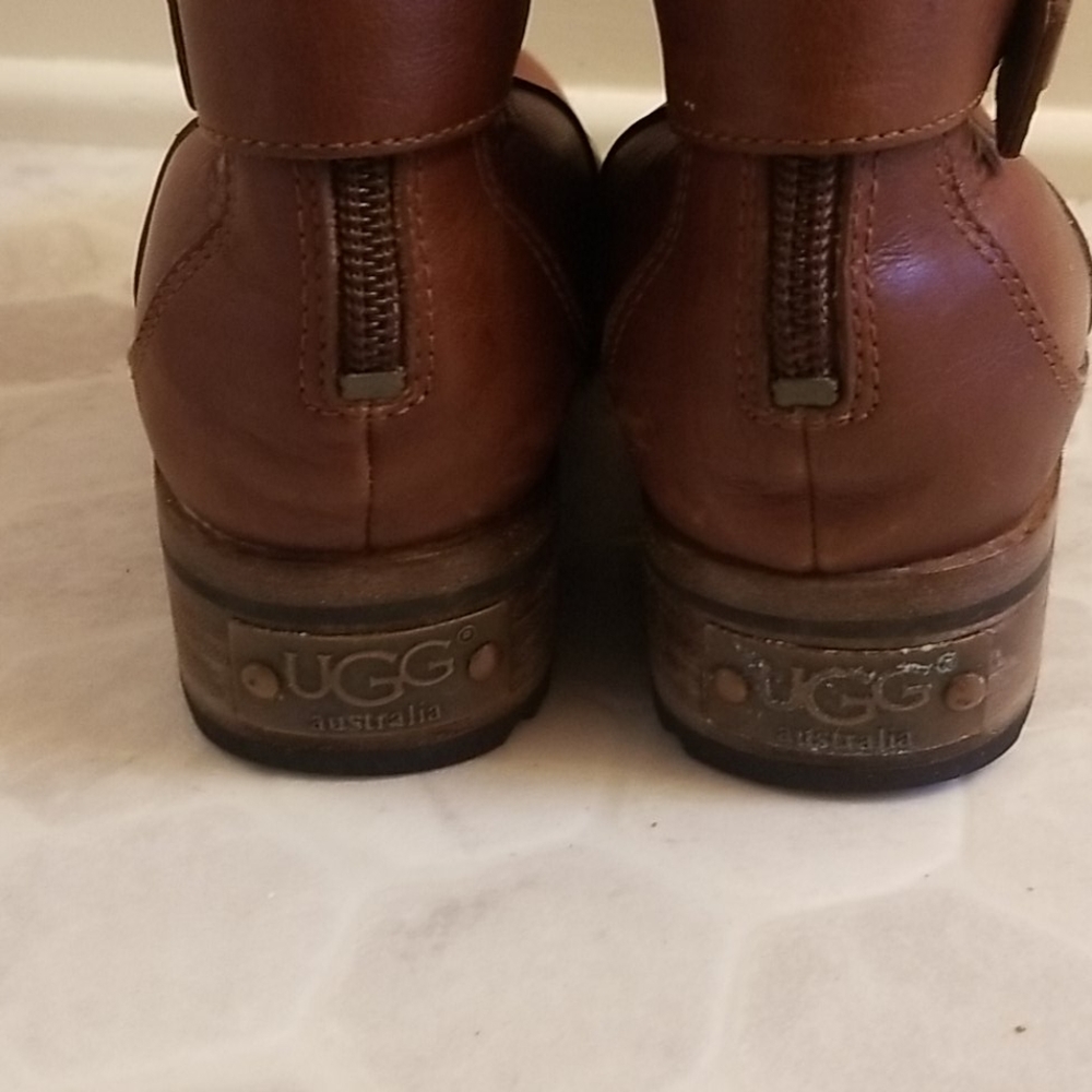 UGG camel shearling boots - Picture 4 of 12